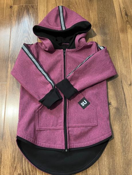 Predĺžená softshelová bunda, 104