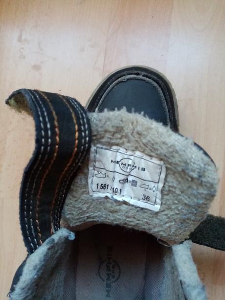 Topanky na zimu, 36