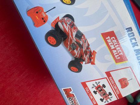 Auto na dialkove ovladanie hot wheels, 