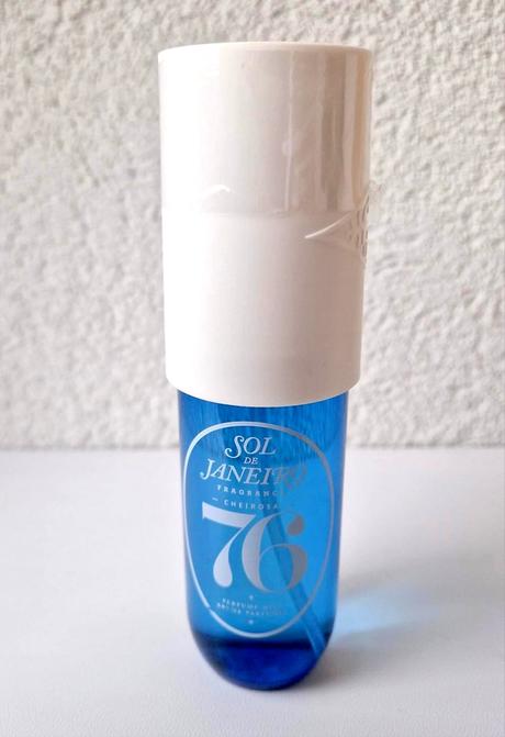 Parfumovaný sprej na telo a vlasy,