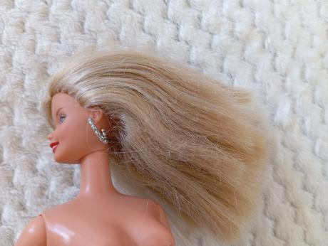 Retro barbie ktorá sa smeje, 