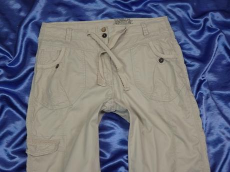 Kvalitné dámske kraťasy, 40