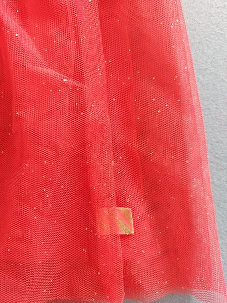 Tylové sukničky s podšívkami 6-7r., 122