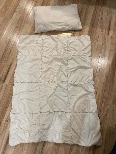 Set paplon s vankus, 