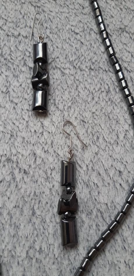 Predám náhrdelník s náušnicami, 