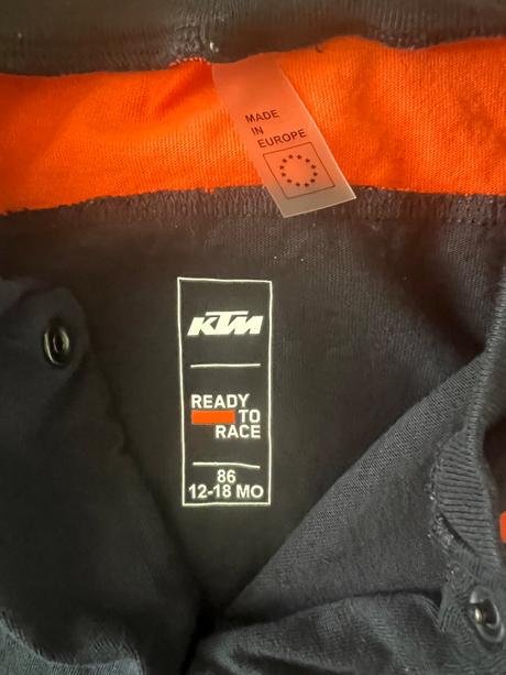 Ktm overalik a čiapka, 80