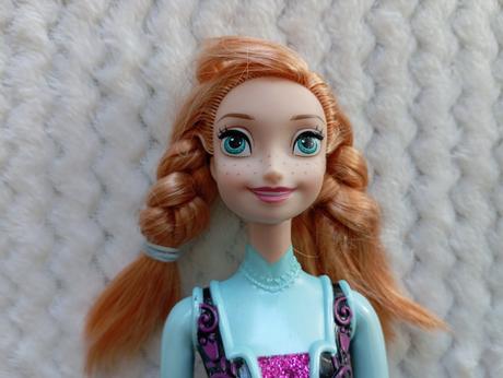 Barbie mattel anna v lesklej sukni, 