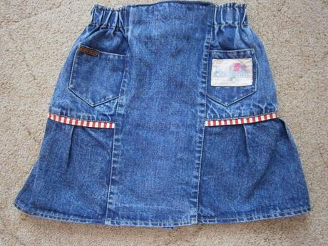 Riflová sukňa, 104