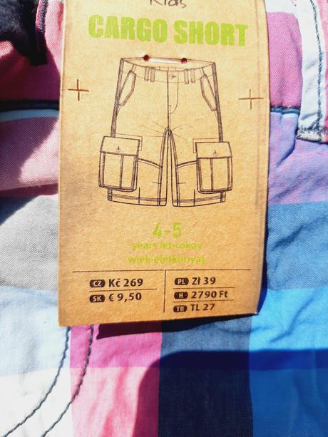Kraťasy, f&f,104
