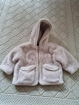 Kozustek s kapucnou, zara,92