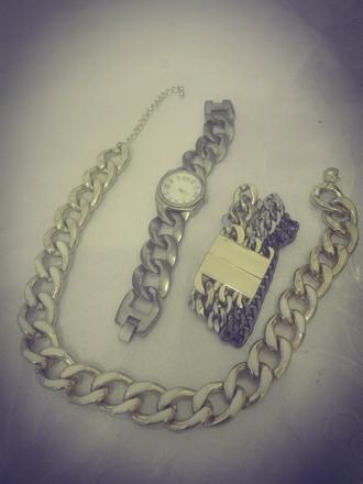 Set nahrdelnik+naramok+hodinky,