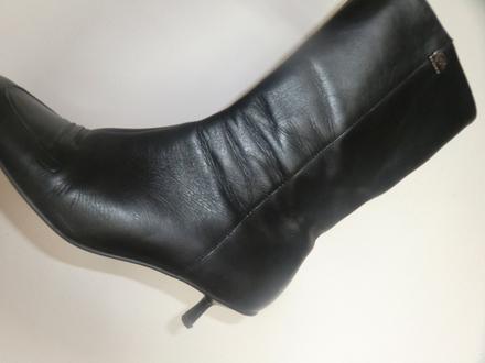 Kožené čižmy bufallo london vel 40/41, 41