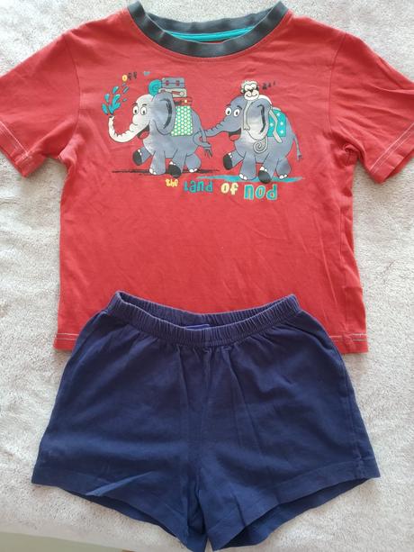 Letne pyzamko, lupilu,104