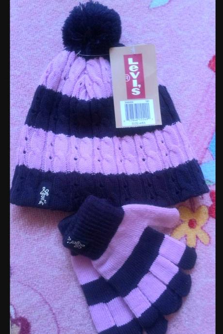 Čiapka + rukavice, pošta zdarma, levis,128