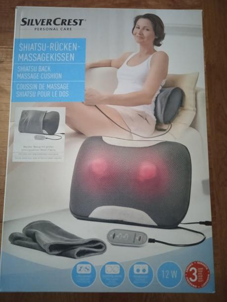 Masážny prístroj,