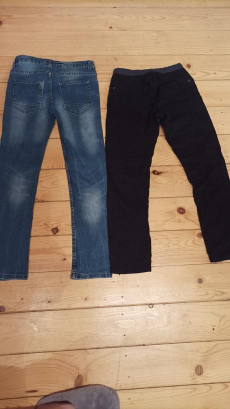 Rifle a nohavice, takko,158