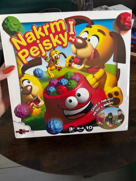 Hra nakŕm psa, 