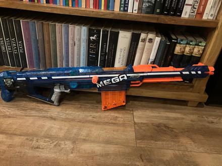 Nerf-mega centurion (edícia sonic ice) + dvojnožka,