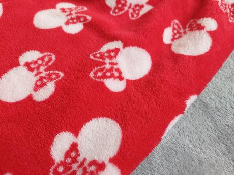 Minnie mouse teplé plyšové pyžamko veľ.140-146, disney,140