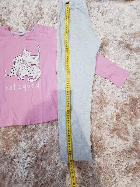 Dievcenske pyžamko, 122