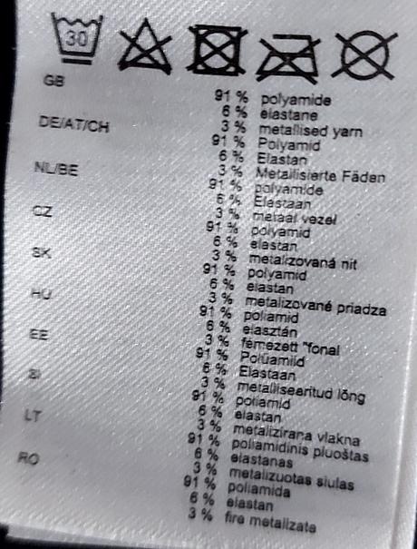 Strečové trblietavé šaty, 176