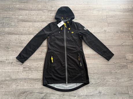 Kvalitna funkcna damska bunda zn. schmuddelwedda, 38 / 40 / l / m