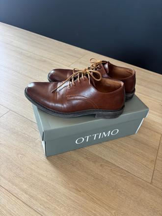 Spoločenské topánky, 36