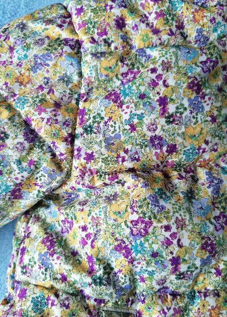 Kvietkovana bundička, next,92