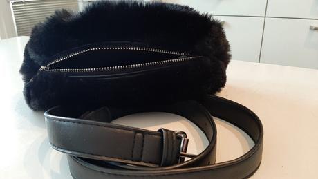 Huňatá ladvinka, sinsay