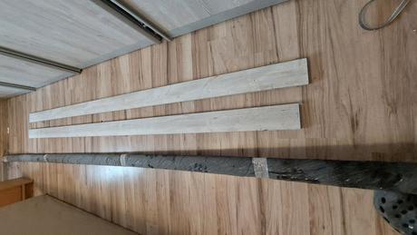 Predám veľkú vstavanú skriňu s 4 posuvnými dverami,