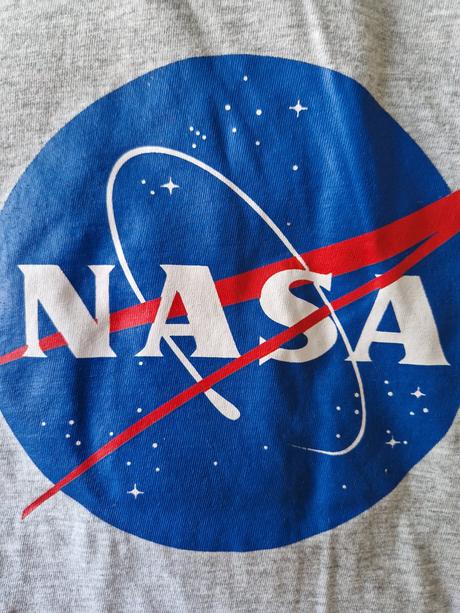26sa_tricko nasa, 152
