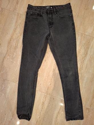 Čierne rifle ii, sinsay,30