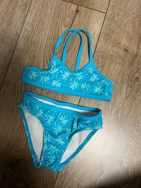 Palmičkové plavky, decathlon,104