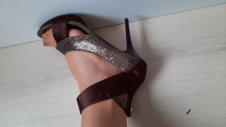 Sandále na opätku, 39