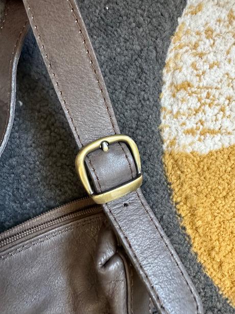 Hnedá kožená kabelka, 