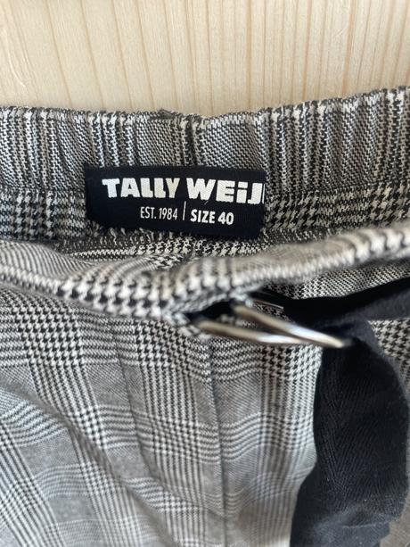 Karovane nohavice, tally weijl,40