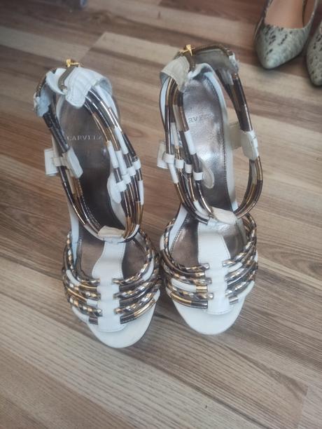 Dámske sandále, 37