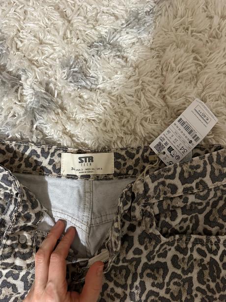 Rovne rifle leopardi vzor, stradivarius,xs