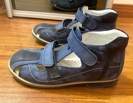 Celokoženné sandále veľ. 36-37, 36
