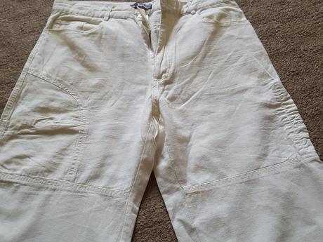 Lanove 3/4 nohavice, 32