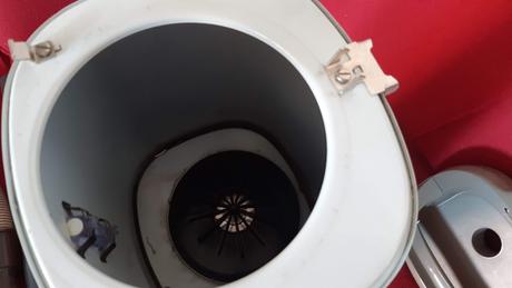 Predám vysavač eta 402 funkčný. všetko na fotkách., eta