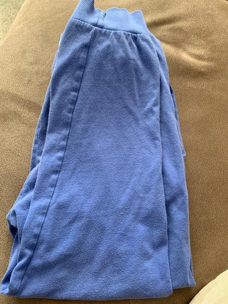 Tenšie tepláky, h&m,140