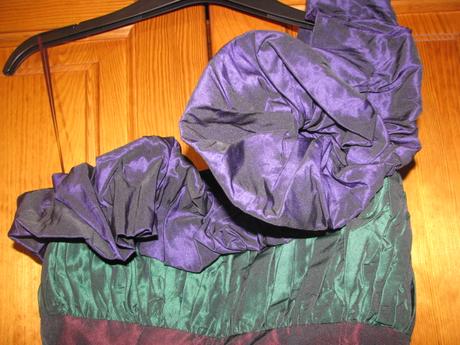 Spoločenské šaty, 38