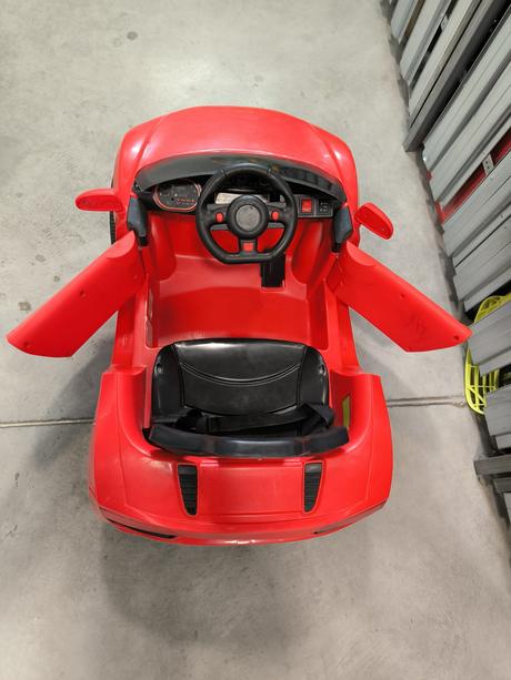 Detské autíčko na nabíjanie, 