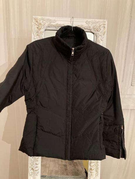 Sisley bunda, sisley,s