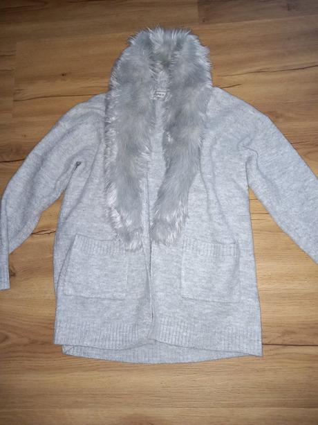Sveter s kožušinou, f&f,158