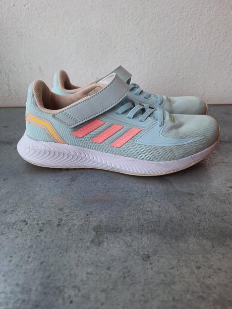 Tenisky adidas, adidas,37