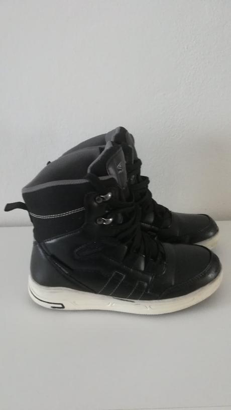 Chlapcenske cizmy, umbro,33