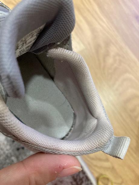 Adidas tenisky, adidas,21