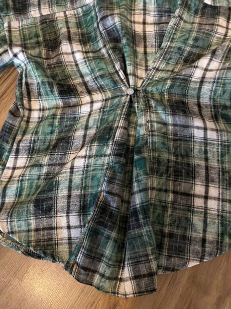 Darujem trendy košeľa vel.s/m, m / s